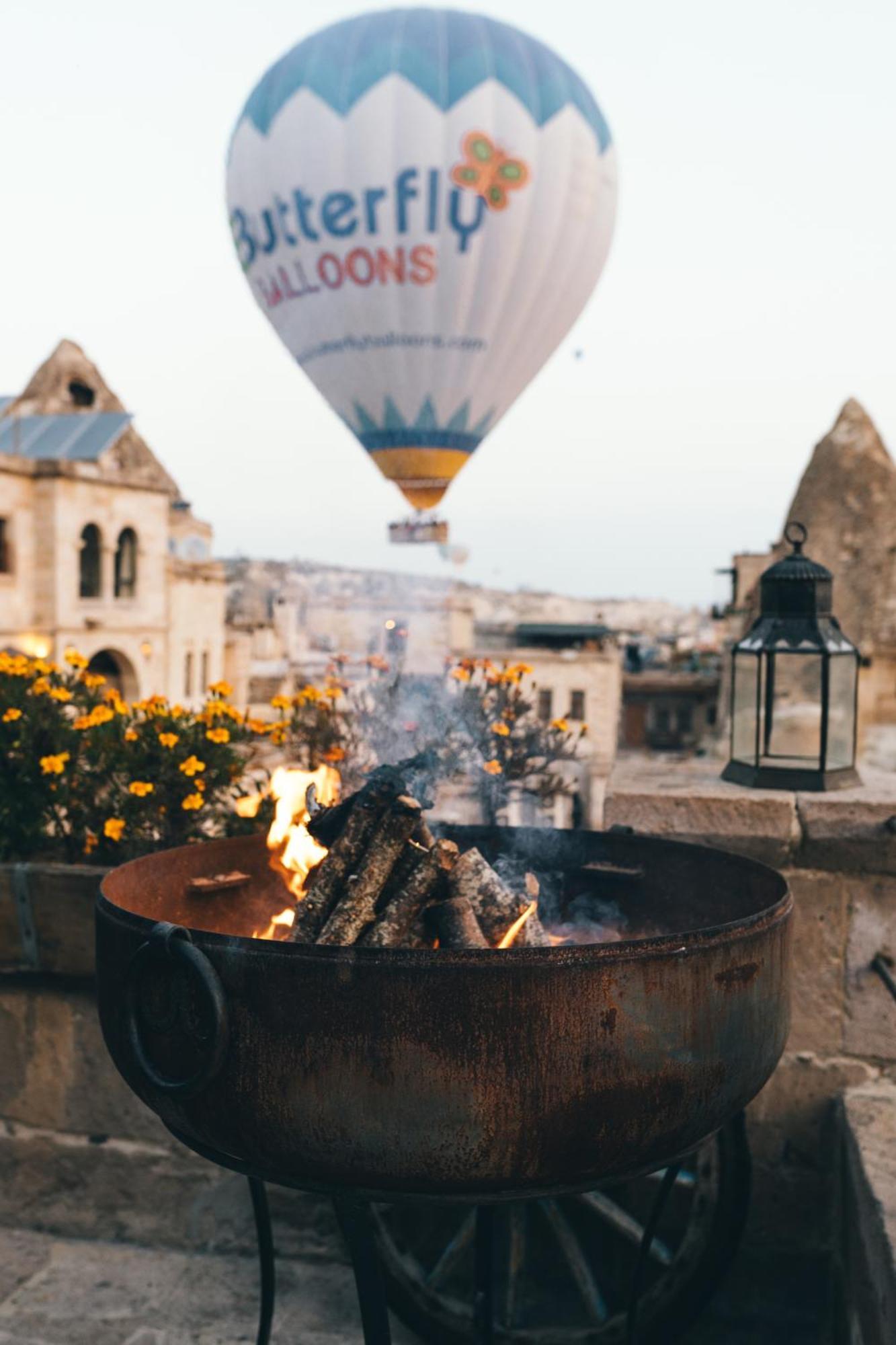 Sultan Cave Suites Гьореме Екстериор снимка