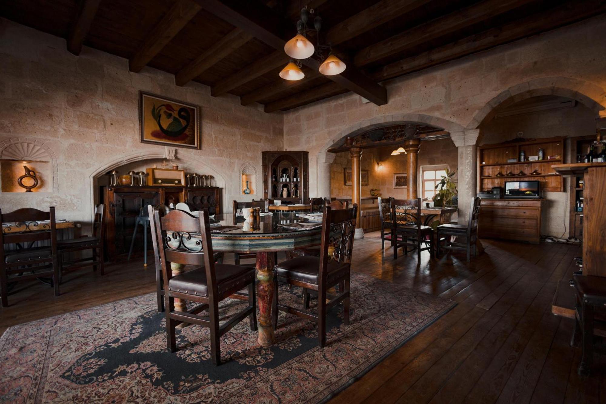 Sultan Cave Suites Гьореме Екстериор снимка