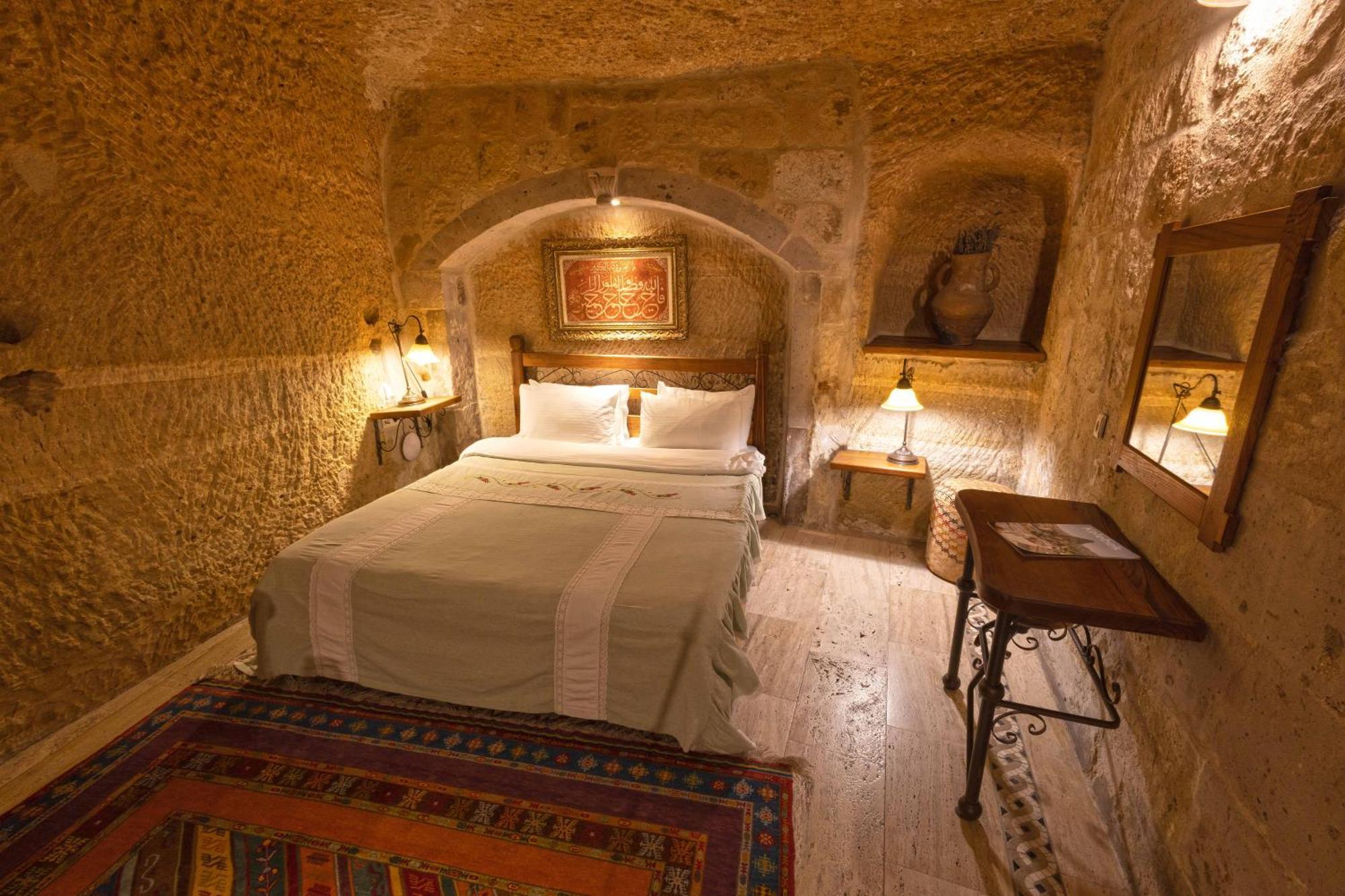 Sultan Cave Suites Гьореме Екстериор снимка