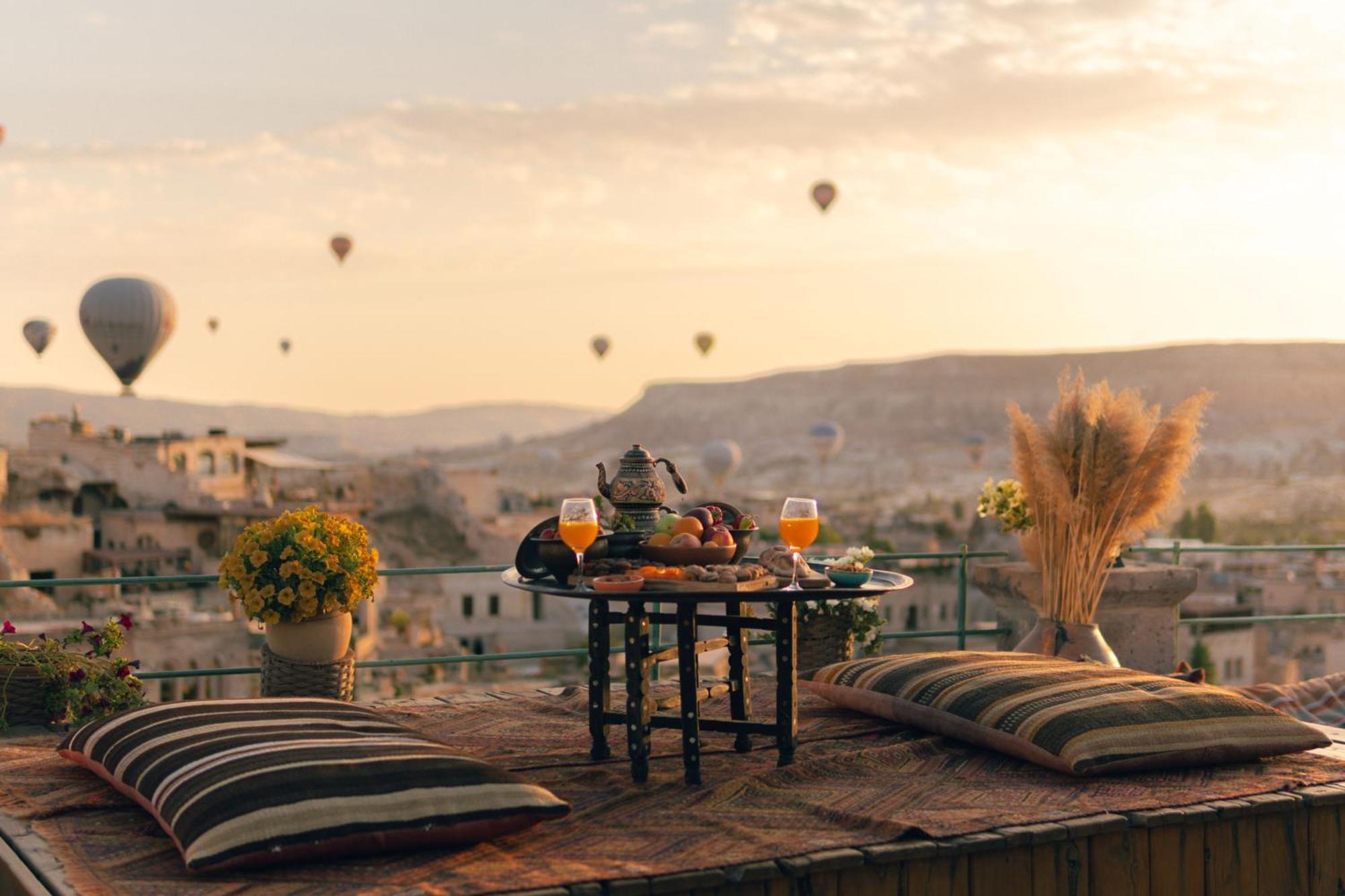Sultan Cave Suites Гьореме Екстериор снимка
